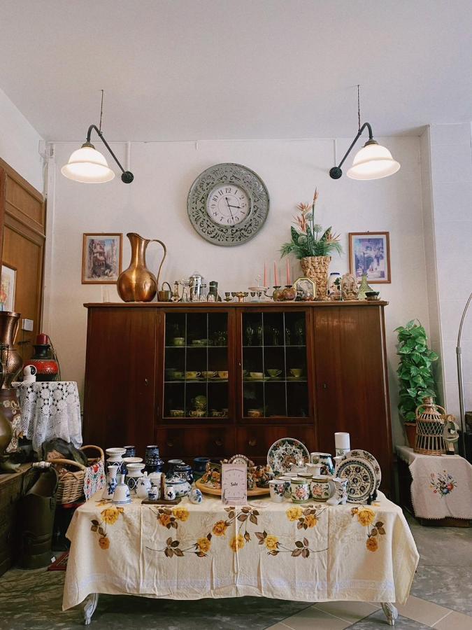 Manee Guesthouse And Record บ้านมานี 치앙마이 외부 사진
