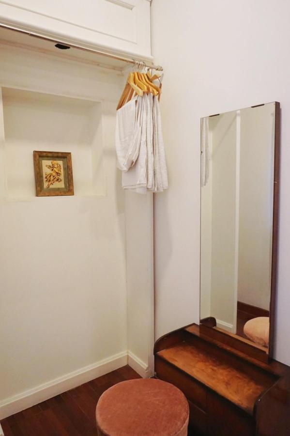 Manee Guesthouse And Record บ้านมานี 치앙마이 외부 사진