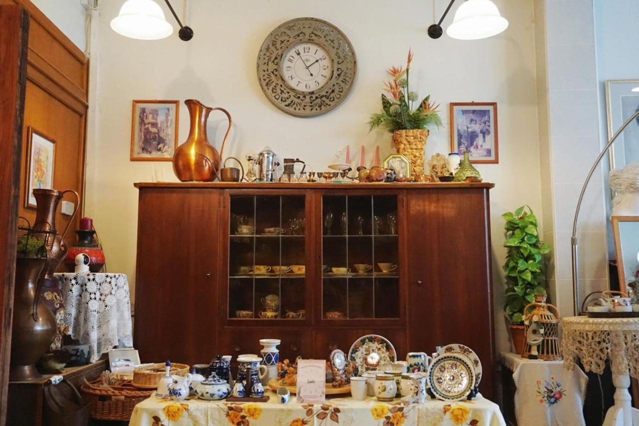 Manee Guesthouse And Record บ้านมานี 치앙마이 외부 사진