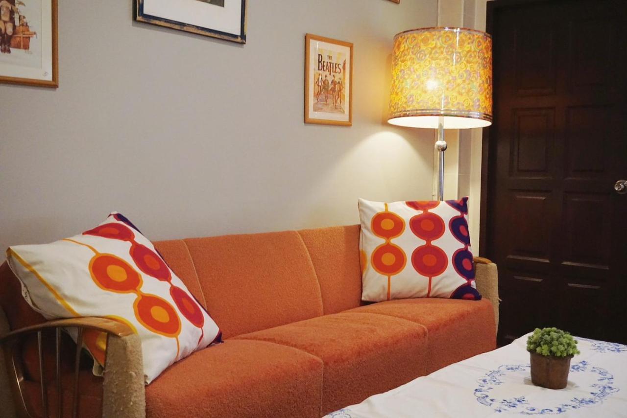 Manee Guesthouse And Record บ้านมานี 치앙마이 외부 사진